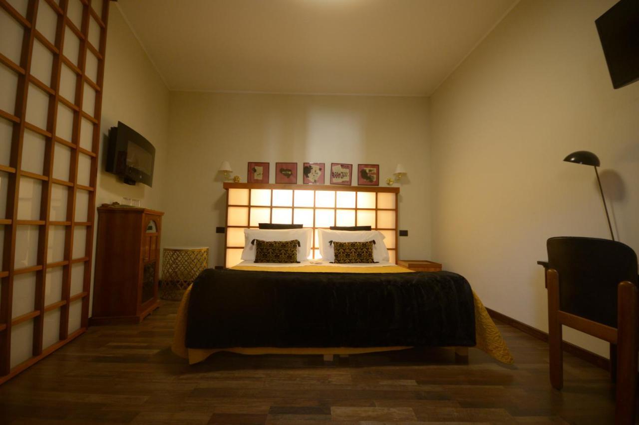 Villa Marisa Pavia Bagian luar foto