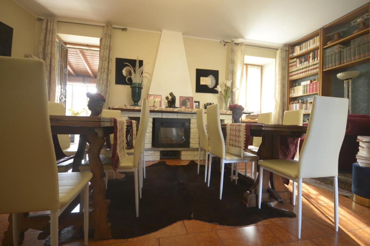 Villa Marisa Pavia Bagian luar foto