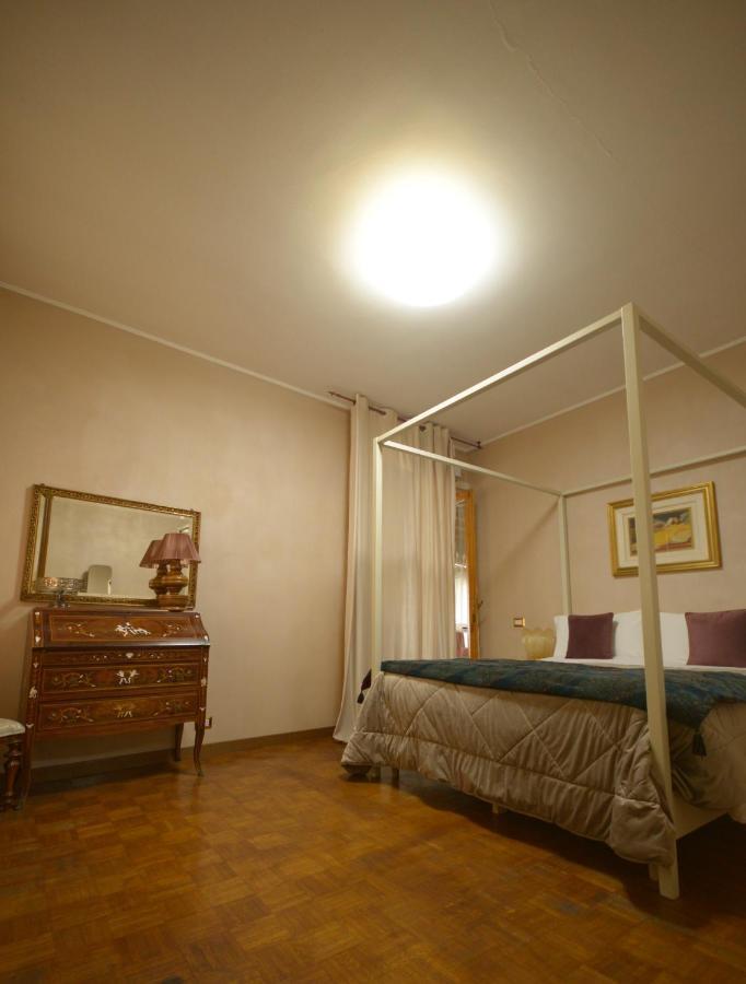Villa Marisa Pavia Bagian luar foto